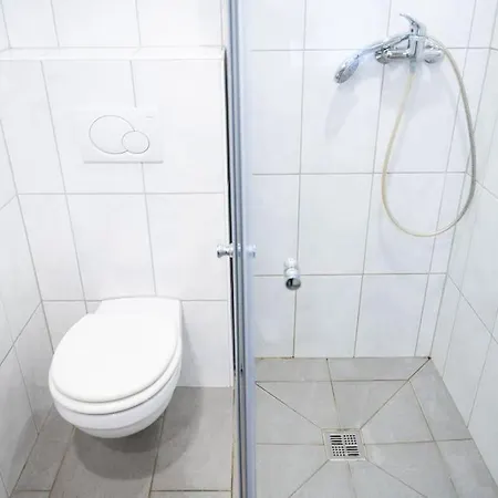 Kleines Haeuschen Fuer Monteure *