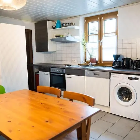 Lägenhet Kleines Haeuschen Fuer Monteure