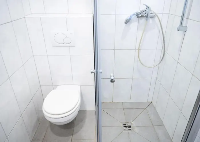 Kleines Haeuschen Fuer Monteure *